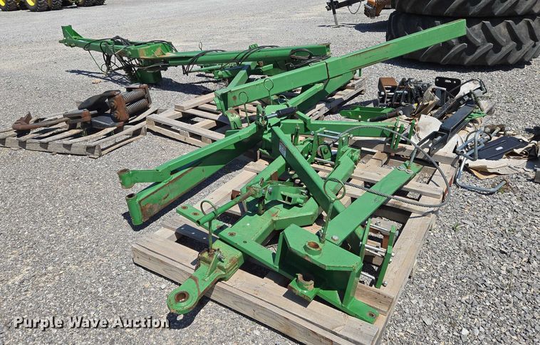 image for item EO0919 Houck hitch 750 swing hitch