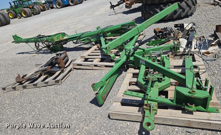 image for item EO0919 Houck hitch 750 swing hitch