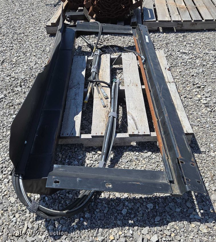 image for item EO0922 Header adapter