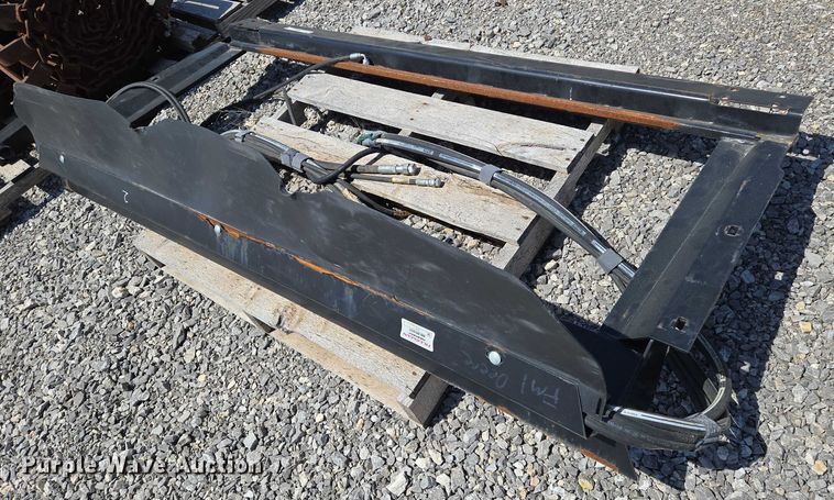 image for item EO0922 Header adapter