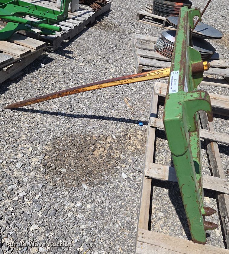 image for item EO0923 MDS 2660 bale spear