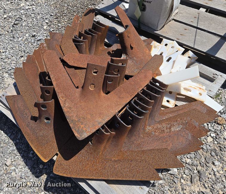 image for item EO0924 Ag equipment