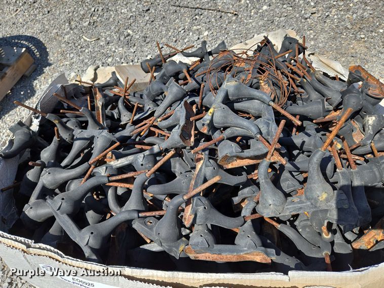 image for item EO0925 Rake teeth