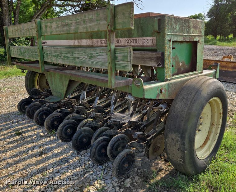 image for item EO0937 Great Plains no-till grain drill