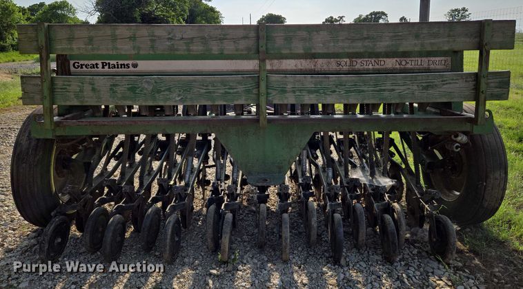 image for item EO0937 Great Plains no-till grain drill