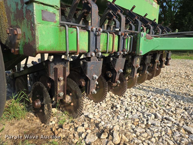 image for item EO0937 Great Plains no-till grain drill