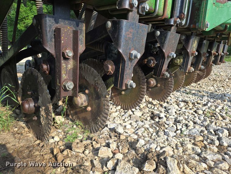 image for item EO0937 Great Plains no-till grain drill