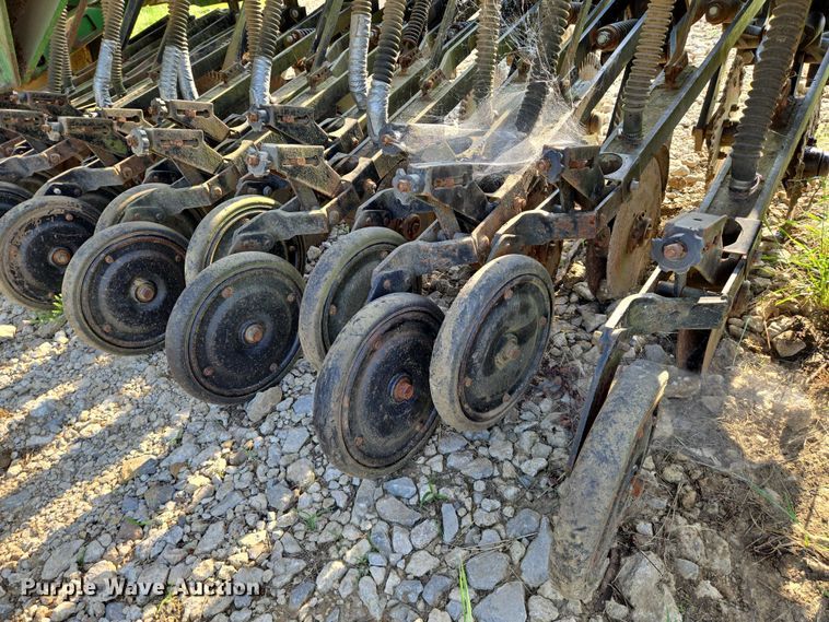 image for item EO0937 Great Plains no-till grain drill