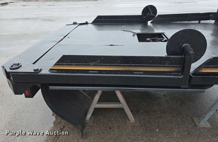 image for item EO1013 Cannonball LW dump bale bed