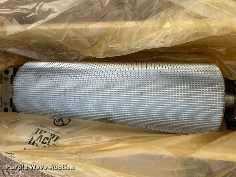 image for item EQ4857 Claas kernel processor roller