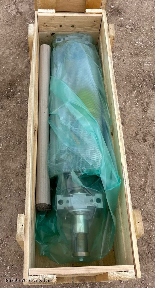 image for item EQ4858 Claas kernel processor roller