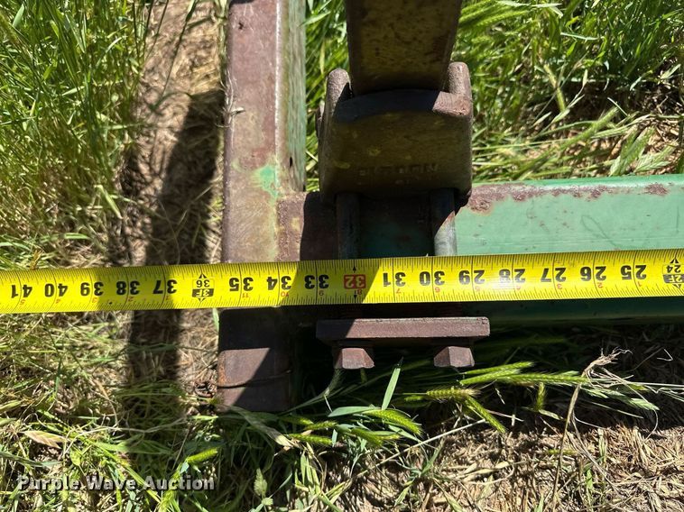 image for item EQ4870 John Deere chisel