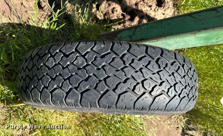 image for item EQ4870 John Deere chisel