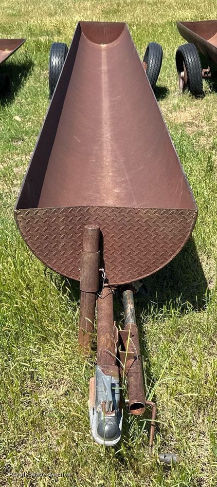 image for item EQ4871 (6) feed bunks