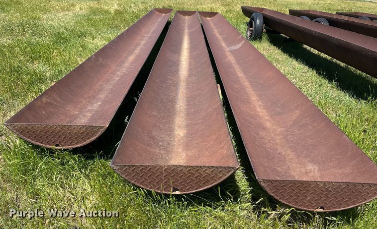 image for item EQ4871 (6) feed bunks