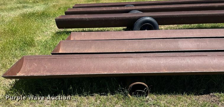 image for item EQ4871 (6) feed bunks