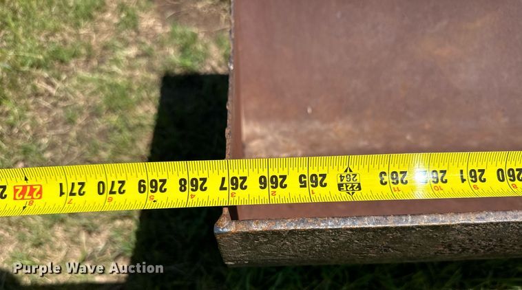 image for item EQ4871 (6) feed bunks