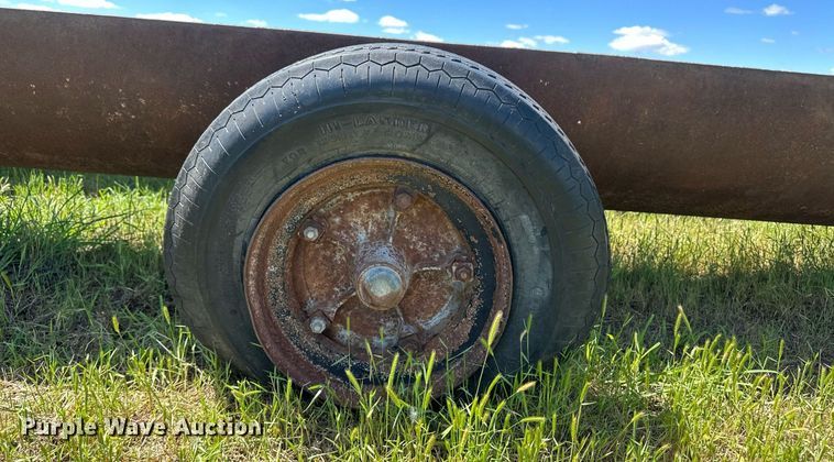 image for item EQ4871 (6) feed bunks