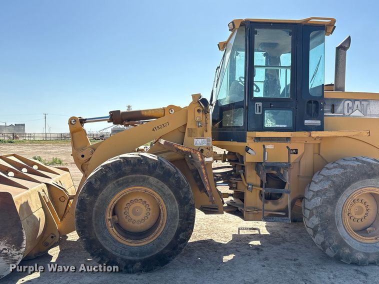 image for item EX9251 2002 Caterpillar 938G wheel loader