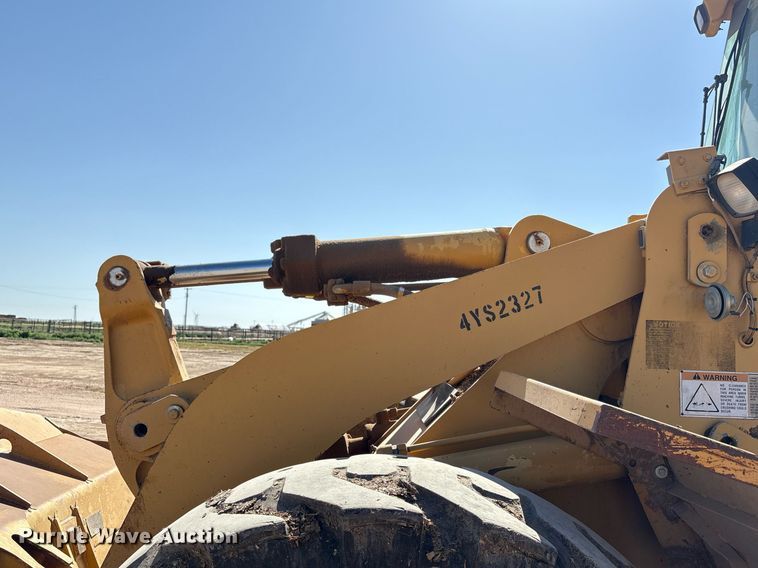 image for item EX9251 2002 Caterpillar 938G wheel loader