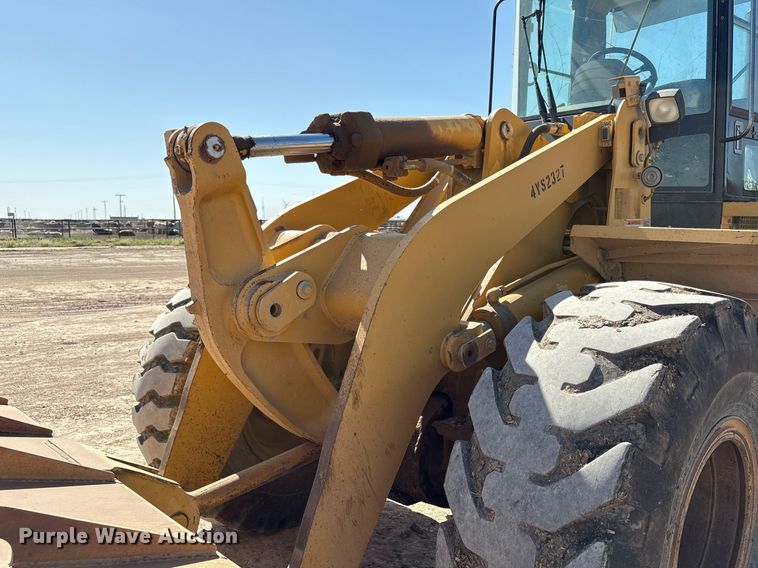 image for item EX9251 2002 Caterpillar 938G wheel loader