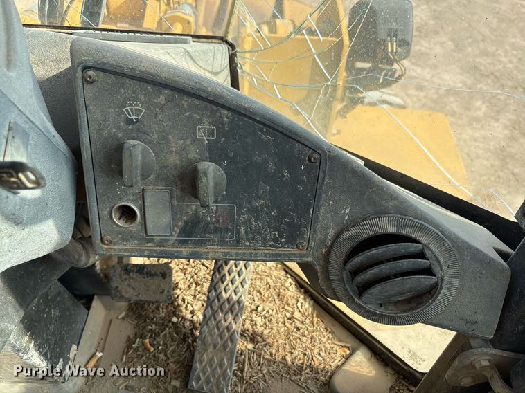 image for item EX9251 2002 Caterpillar 938G wheel loader