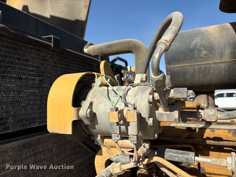 image for item EX9251 2002 Caterpillar 938G wheel loader