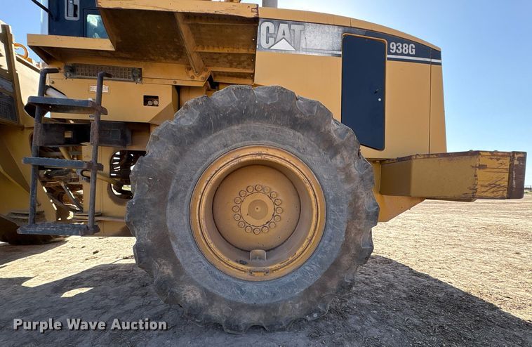 image for item EX9251 2002 Caterpillar 938G wheel loader