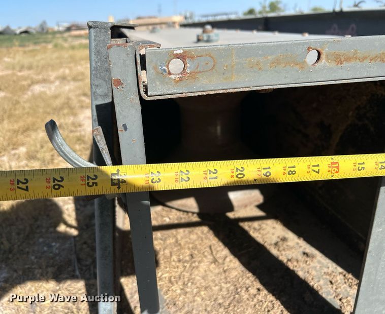 image for item EX9253 Hi roller 2021-72-B enclosed belt conveyor