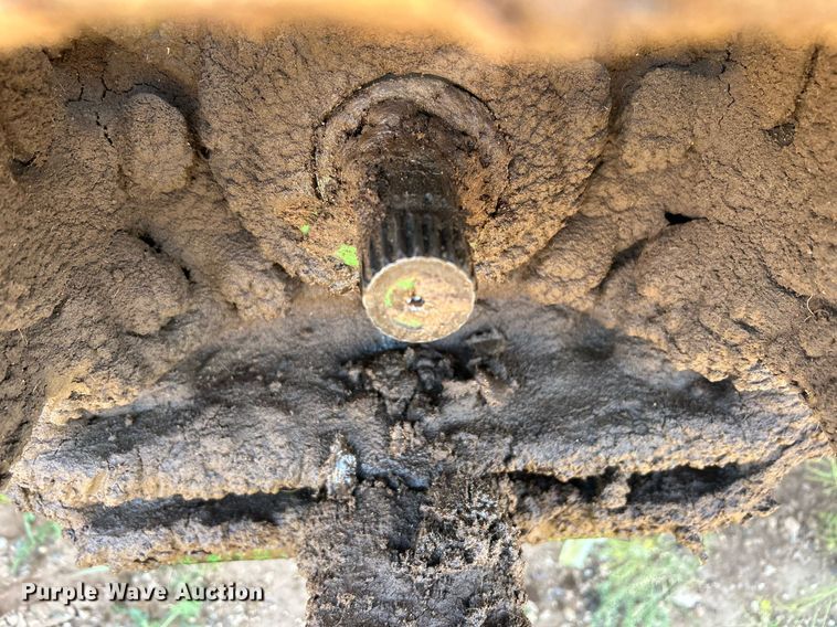 image for item EX9255 1978 John Deere 4240 tractor