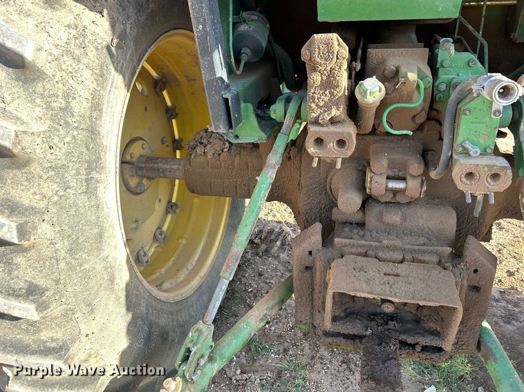 image for item EX9255 1978 John Deere 4240 tractor