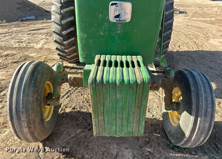 image for item EX9255 1978 John Deere 4240 tractor