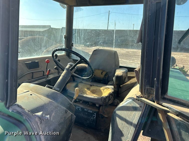 image for item EX9255 1978 John Deere 4240 tractor