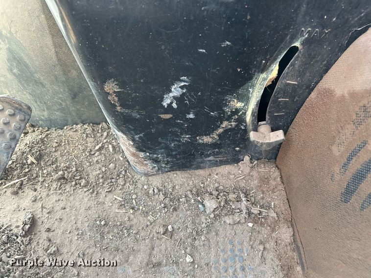 image for item EX9255 1978 John Deere 4240 tractor