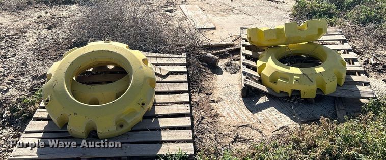 image for item EX9255 1978 John Deere 4240 tractor