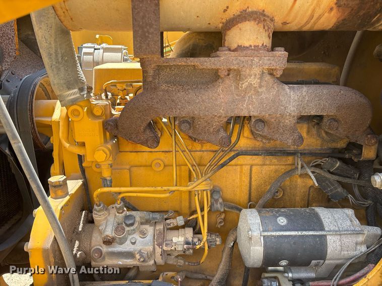 image for item ND9725 2006 John Deere 210LE landscape tractor