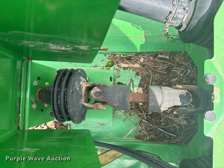 image for item ND9738 John Deere HX15 batwing rotary mower