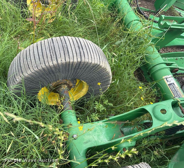 image for item ND9738 John Deere HX15 batwing rotary mower