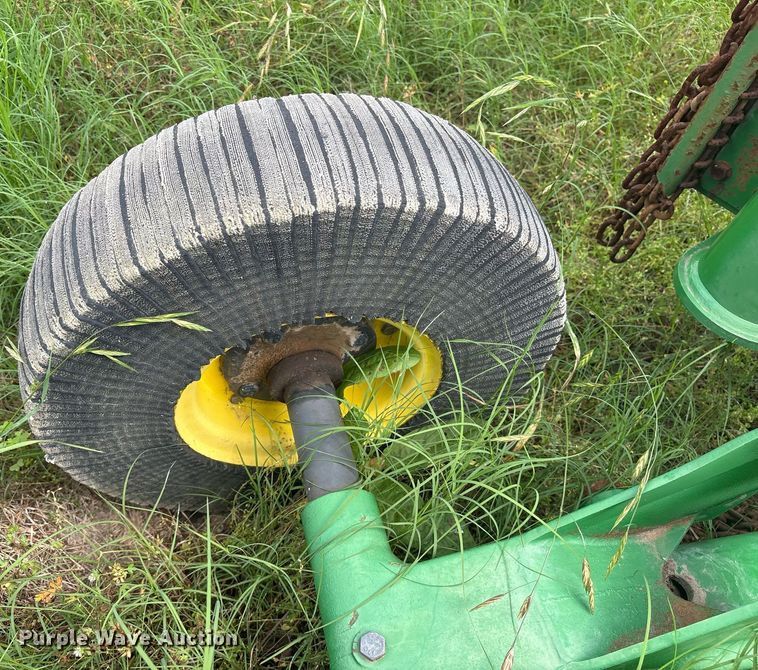 image for item ND9738 John Deere HX15 batwing rotary mower