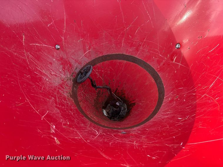 image for item ND9745 2016 Cosmo P Model spreader