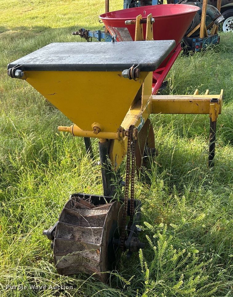 image for item ND9746 Armstrong Ag spreader