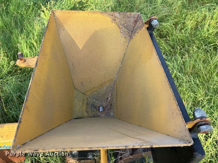 image for item ND9746 Armstrong Ag spreader