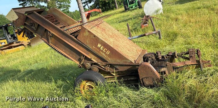 image for item ND9747 WECO 27 sprig harvester