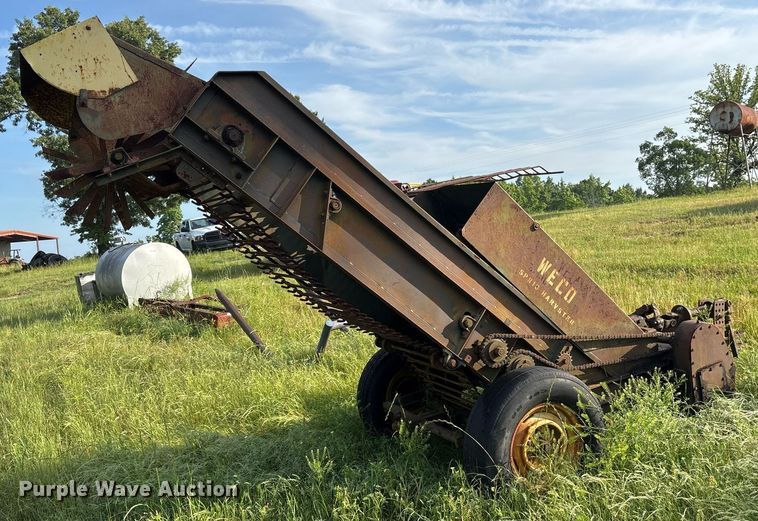 image for item ND9747 WECO 27 sprig harvester
