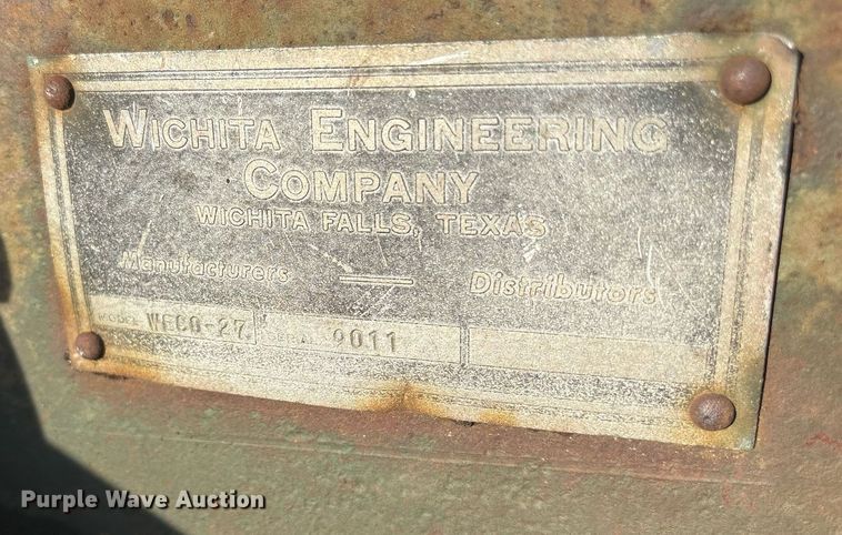 image for item ND9747 WECO 27 sprig harvester