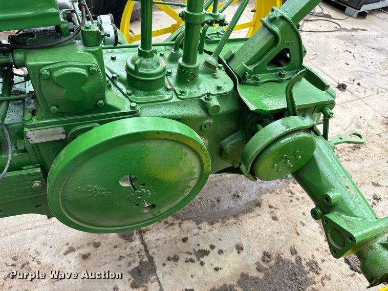 image for item NE9834 1936 John Deere B Tractor