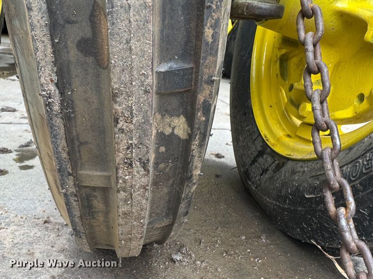 image for item NE9834 1936 John Deere B Tractor