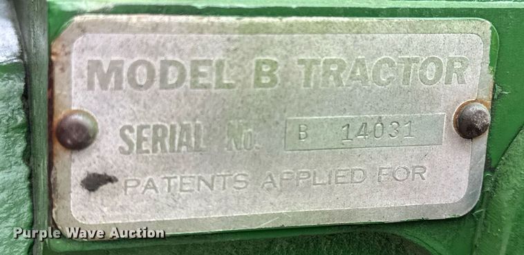 image for item NE9834 1936 John Deere B Tractor