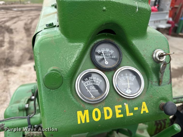 image for item NE9835 1947 John Deere A tractor