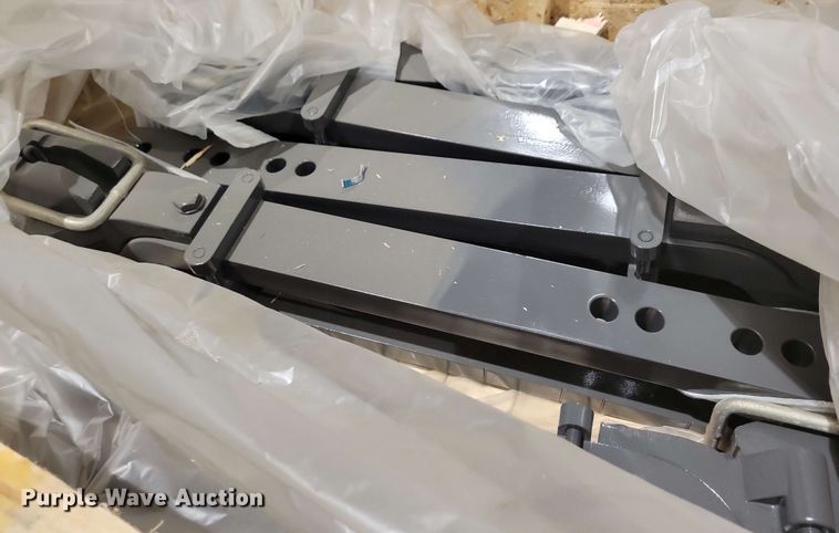 image for item NV9842 (38) Massey Ferguson draw bars